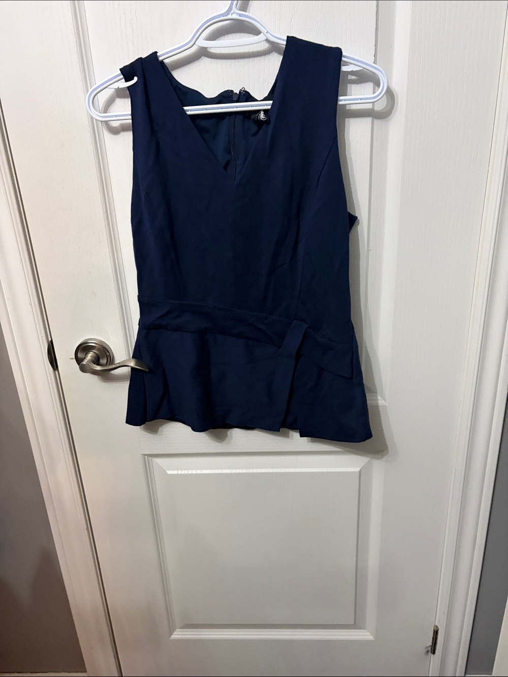 White House Black Market Navy V-Neck Sleeveless Peplum Tank